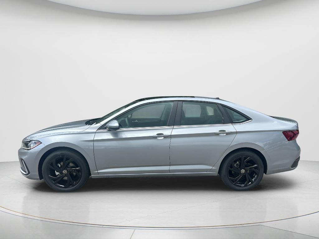 New 2027 Pyrite Silver Metallic Volkswagen 1.5T SE image 8