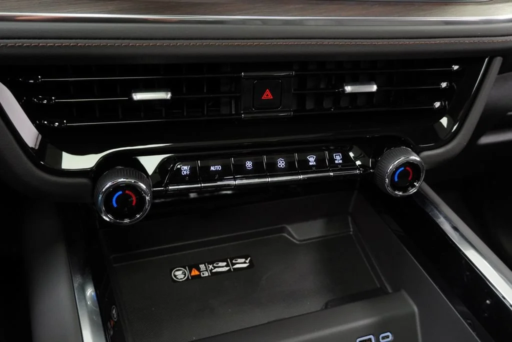 New 2026 Sterling Gray Metallic Chevrolet High Country image 20