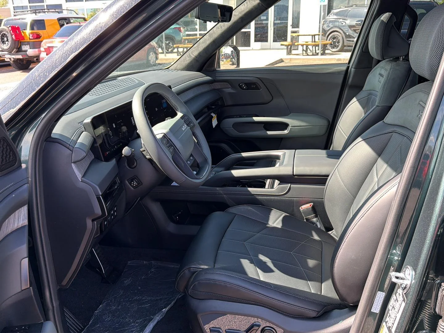New 2027 Black Jade Green Kia X-Line SX-Prestige image 8