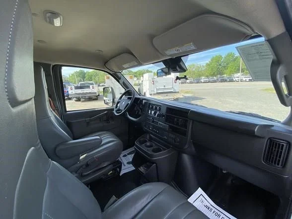 Used 2024 White Chevrolet Work Van image 30
