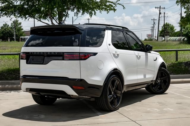 Used 2025 White Land Rover Dynamic SE image 10