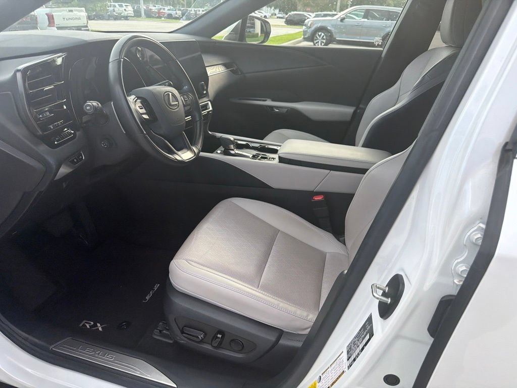 Certified Used 2023 Eminent White Pearl Lexus RX 350 Premium Plus image 4