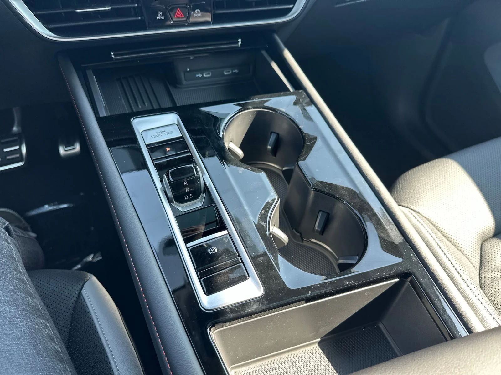 New 2026 White/off-white Volkswagen 2.0T Peak Edition image 64
