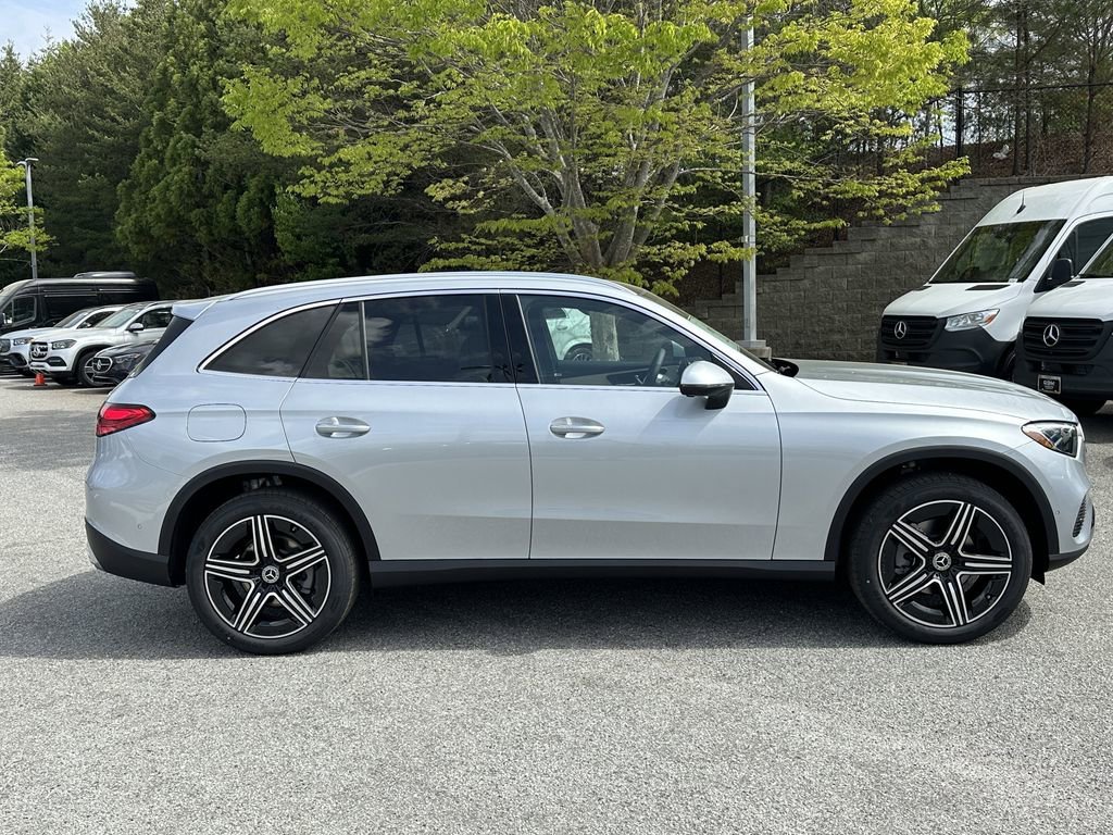 New 2026 Cirrus Silver Metallic Mercedes-Benz GLC 300 image 9