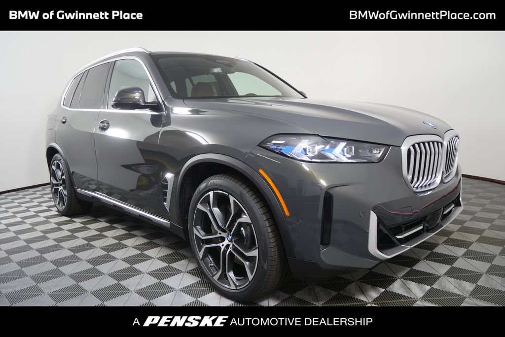 New 2026 Dravit Grey Metallic BMW xDrive50e image 1