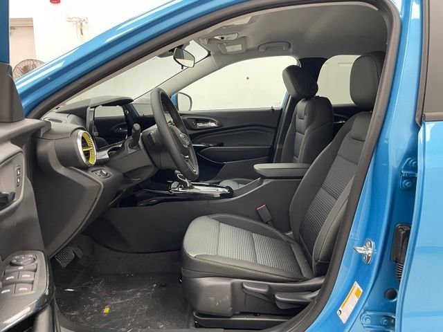 2026 Chevrolet Trax LT - Photo 8