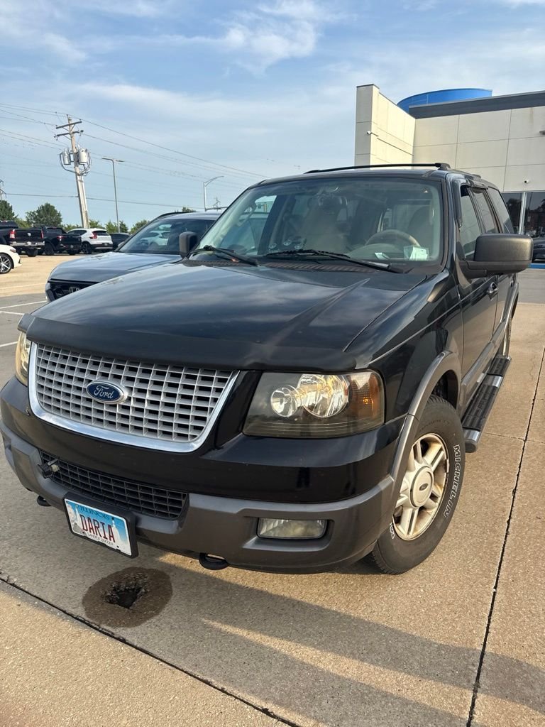 Used 2004 Black Ford XLT image 5