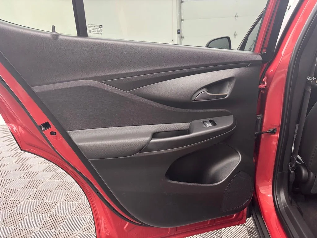 Used 2024 Red Buick Preferred image 32