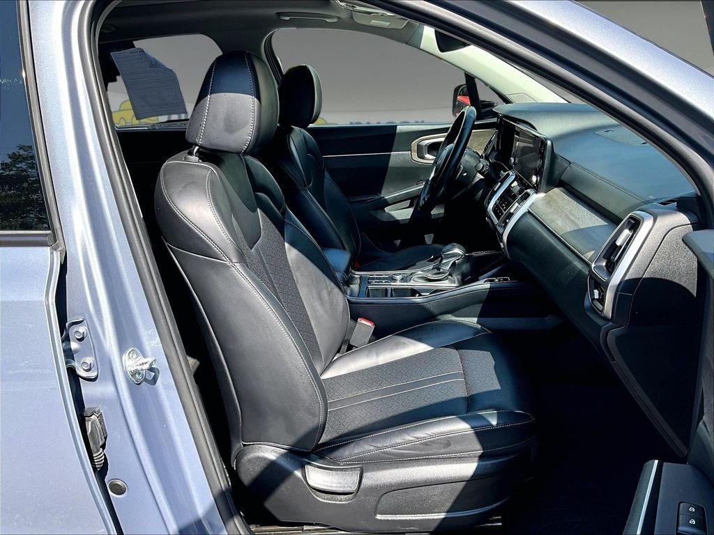 Used 2023 Silver Kia X-Line S image 7