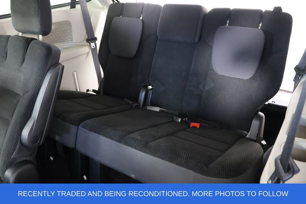 Used 2019 White Dodge SE image 15