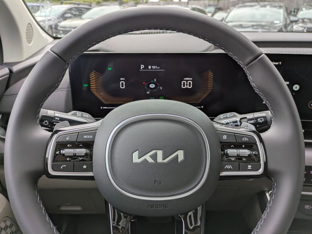 New 2026 Ceramic Silver Kia EX image 32