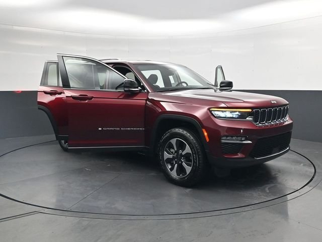 Used 2024 Red Jeep 4xe image 40