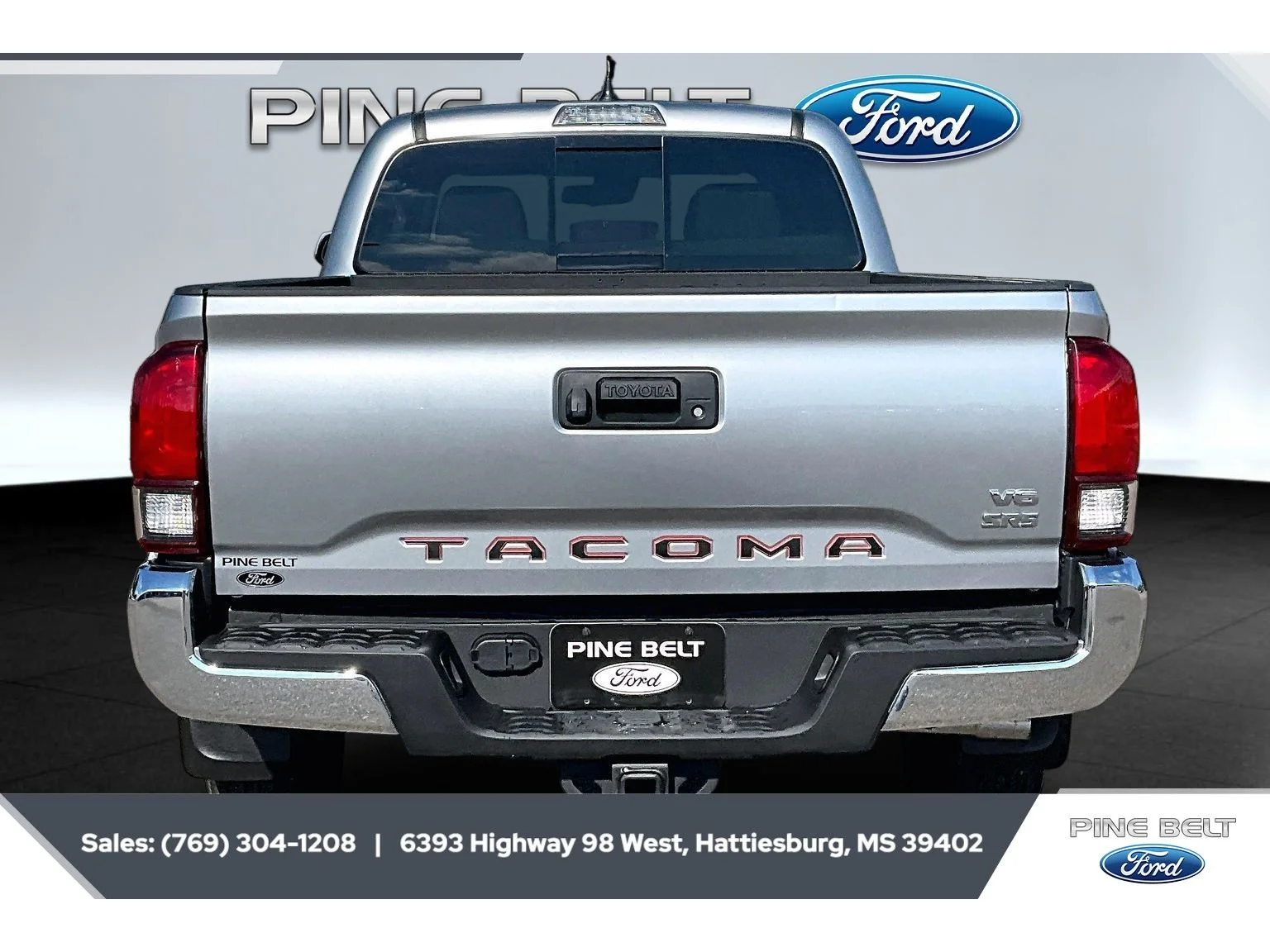 Used 2023 Celestial Silver Metallic Toyota SR5 image 4