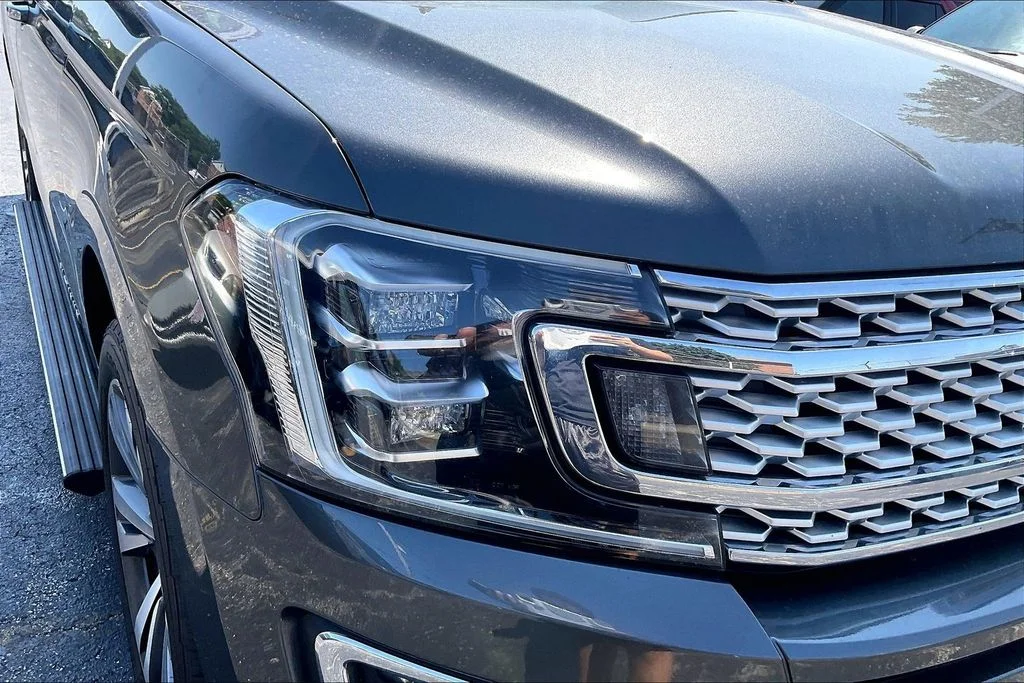 Used 2020 Gray Ford Platinum image 29