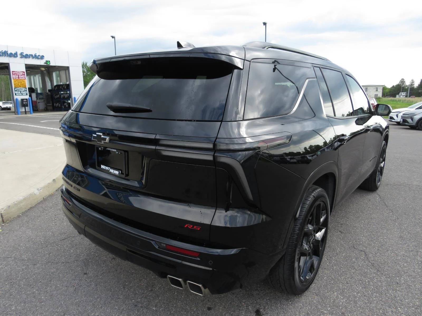 Used 2025 Mosaic Black Metallic Chevrolet RS image 9