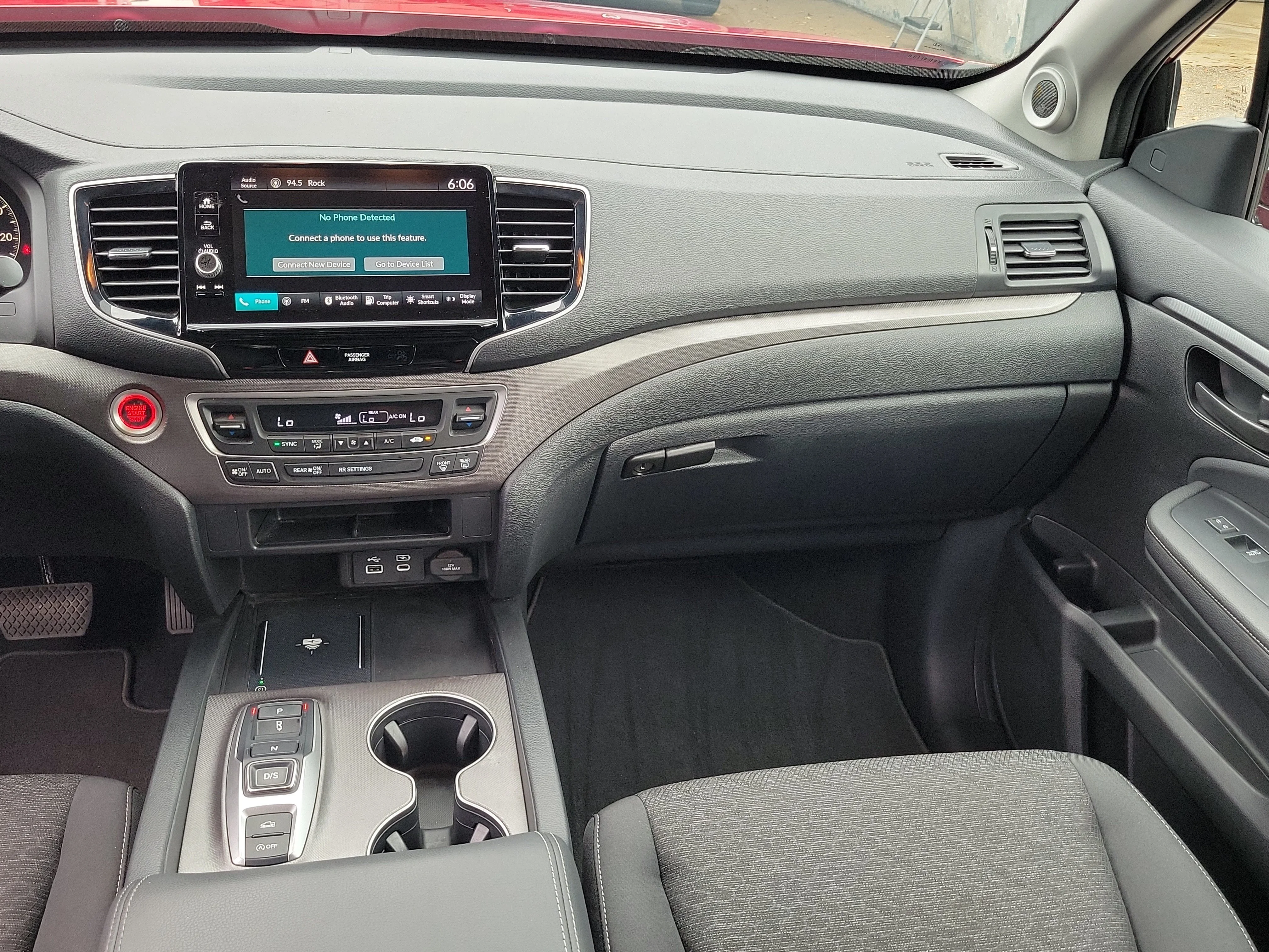 2025 Honda Ridgeline Sport - Photo 44