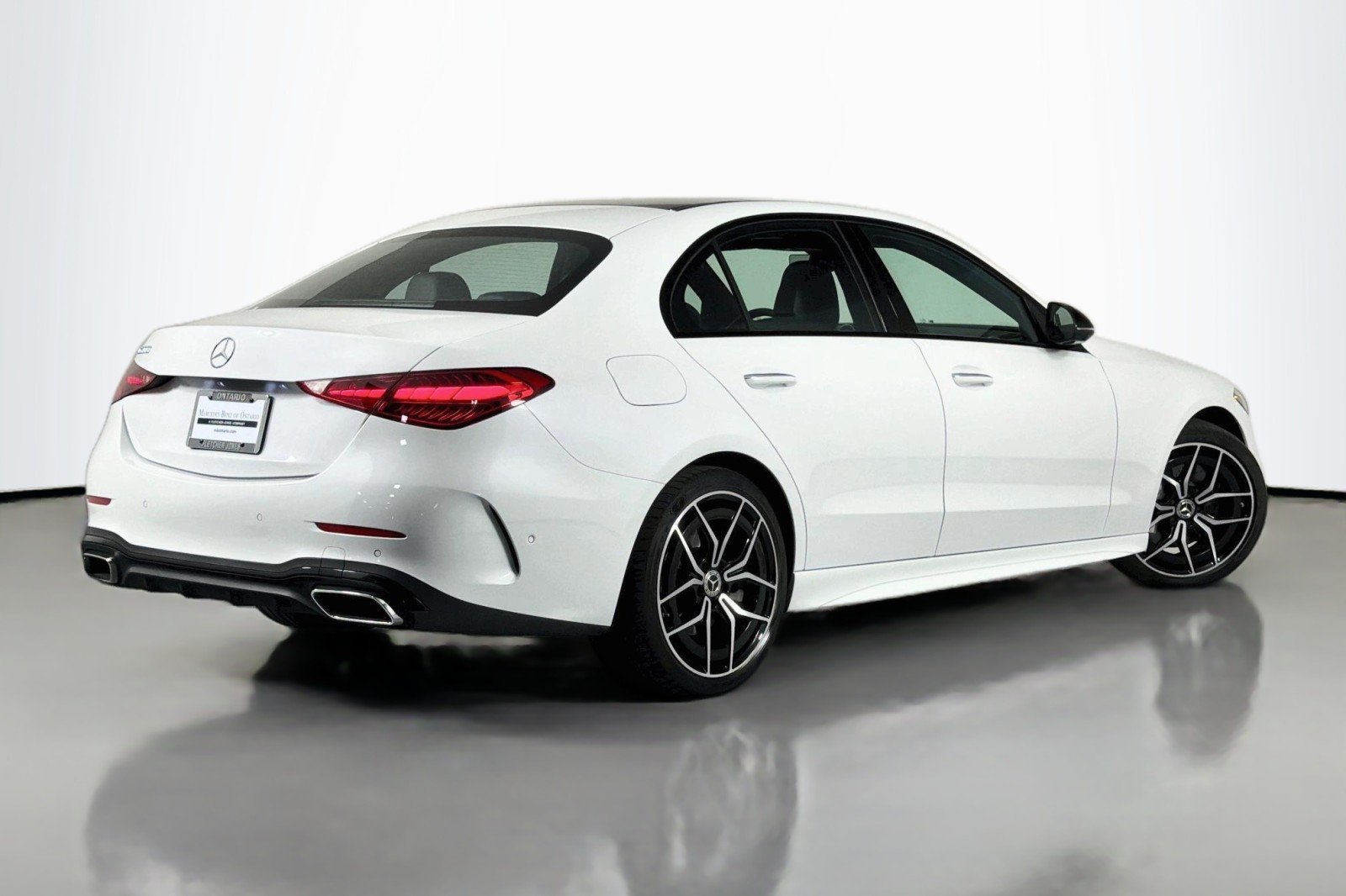 Certified Used 2024 MANUFAKTUR Moonlight White Metallic Mercedes-Benz C 300 image 12