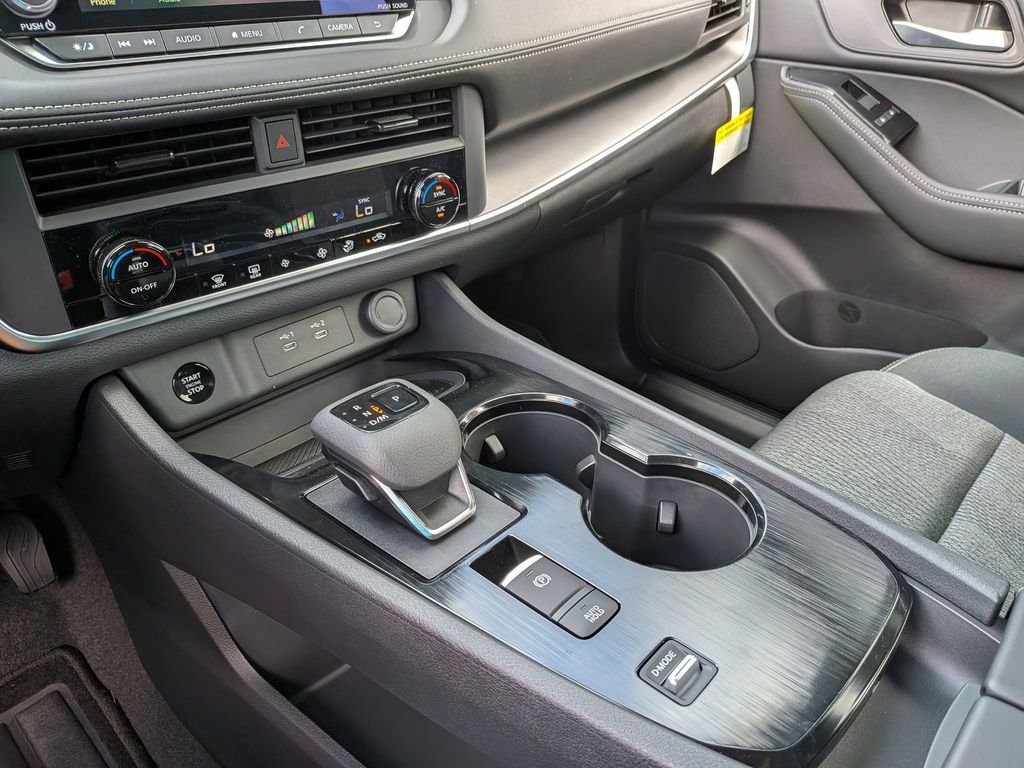 New 2026 Boulder Gray Pearl Nissan SV image 28