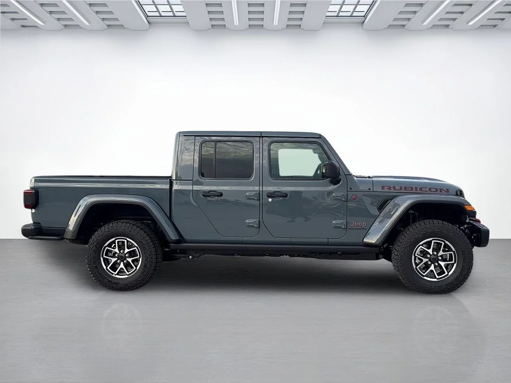 New 2026 Anvil Clear-Coat Exterior Paint Jeep Rubicon X image 2