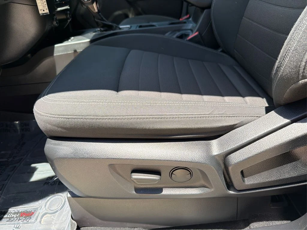 Used 2019 Magnetic Metallic Ford XLT image 18