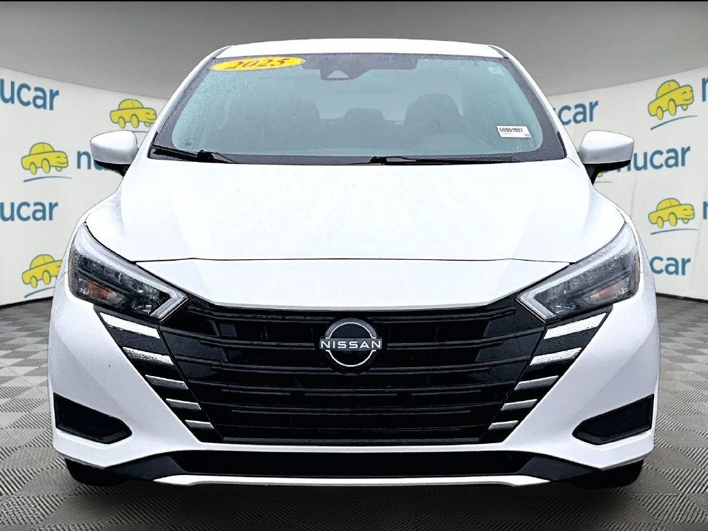 Used 2025 White Nissan 1.6 SV image 2