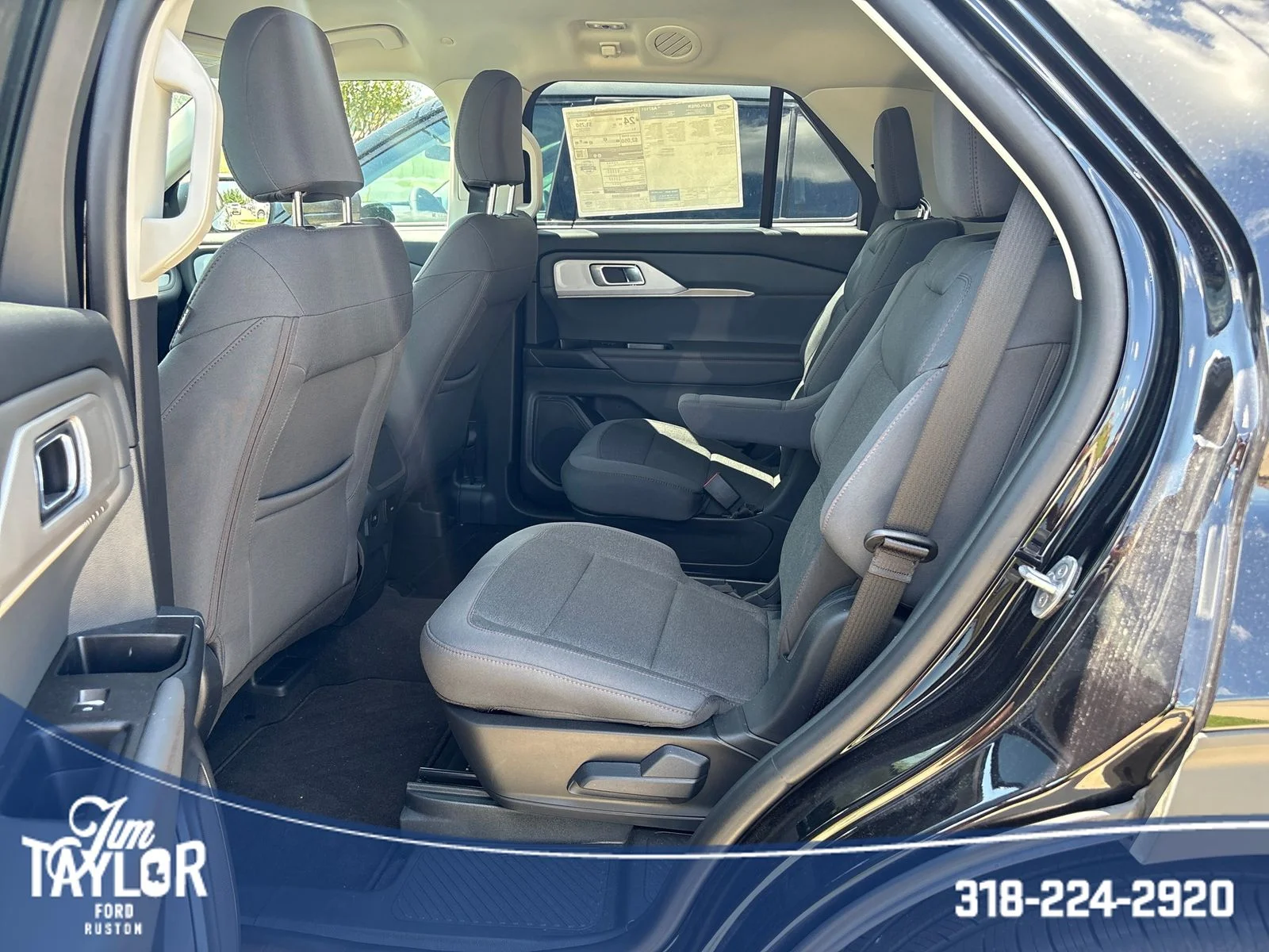 2026 Ford Explorer Active - Photo 18