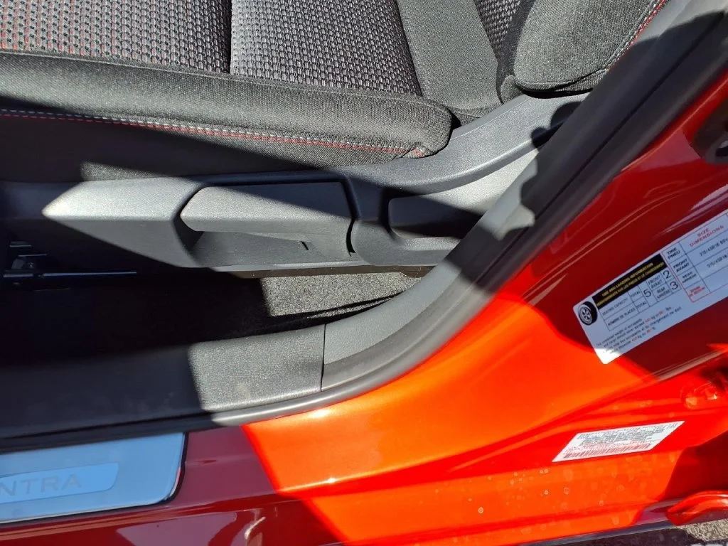 New 2027 Energetic Ember / Super Black Two-tone Nissan SR image 21
