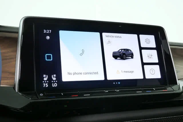 New 2026 Pure Gray Volkswagen 2.0T SE w/Technology image 13
