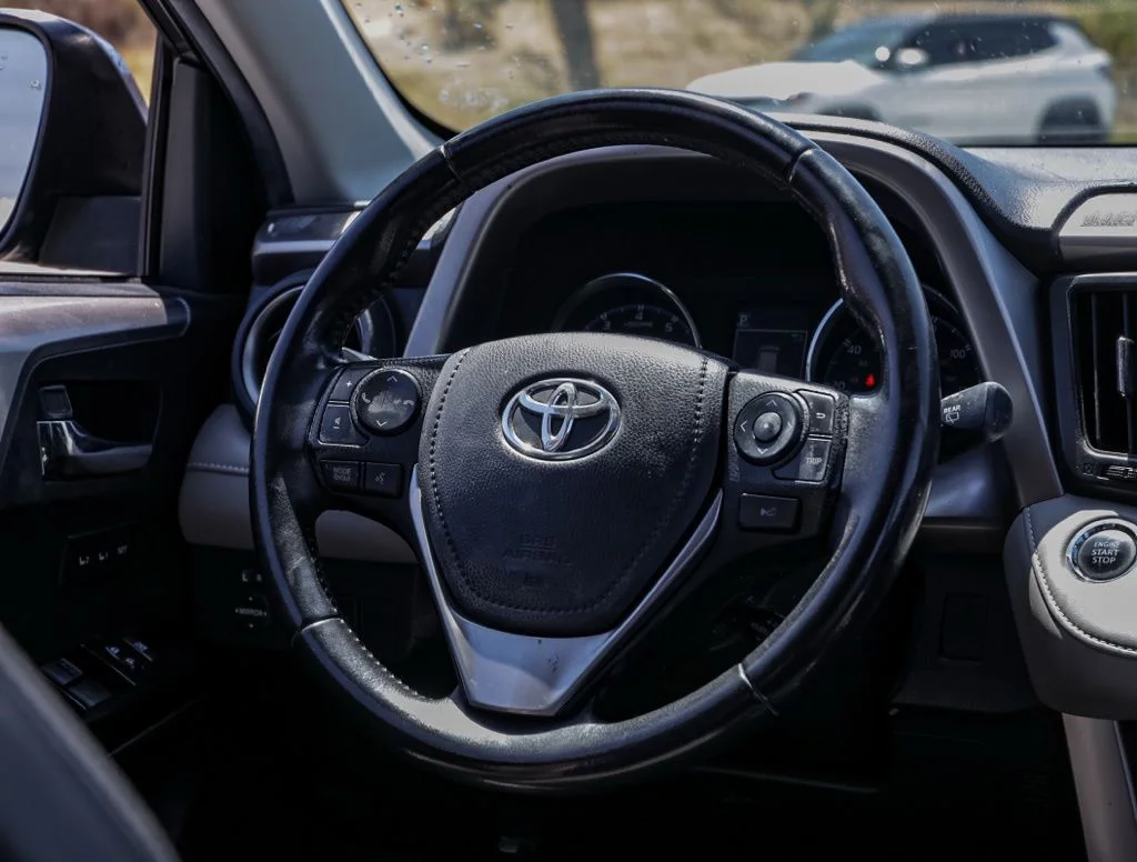 Used 2017 Gray Toyota Limited image 23