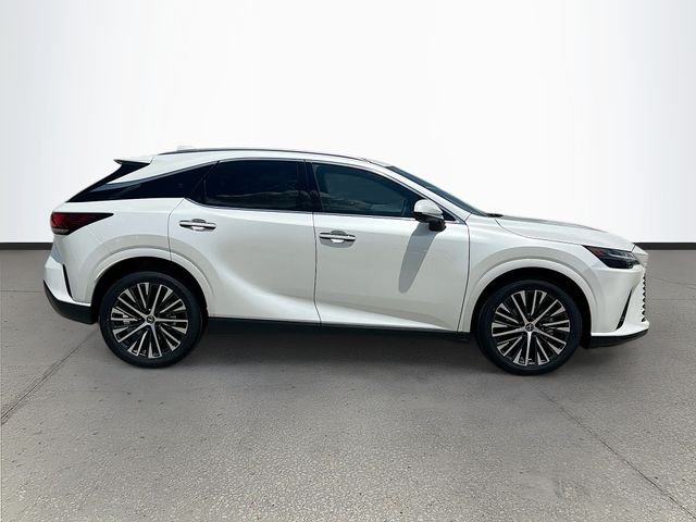 Used 2023 White Lexus 350 Premium Plus image 5