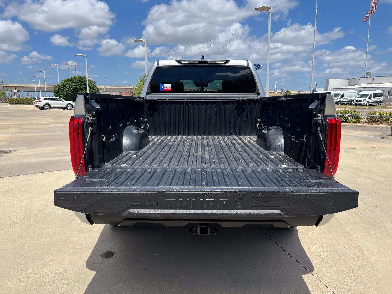 Used 2022 Silver Toyota SR5 image 4