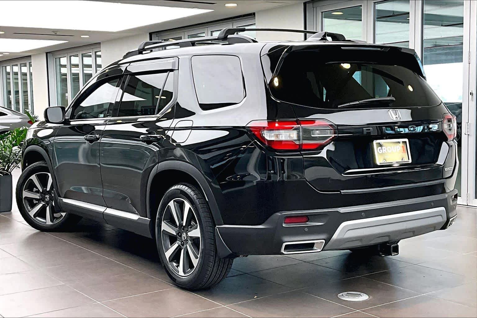 2024 Honda Pilot Touring - Photo 23