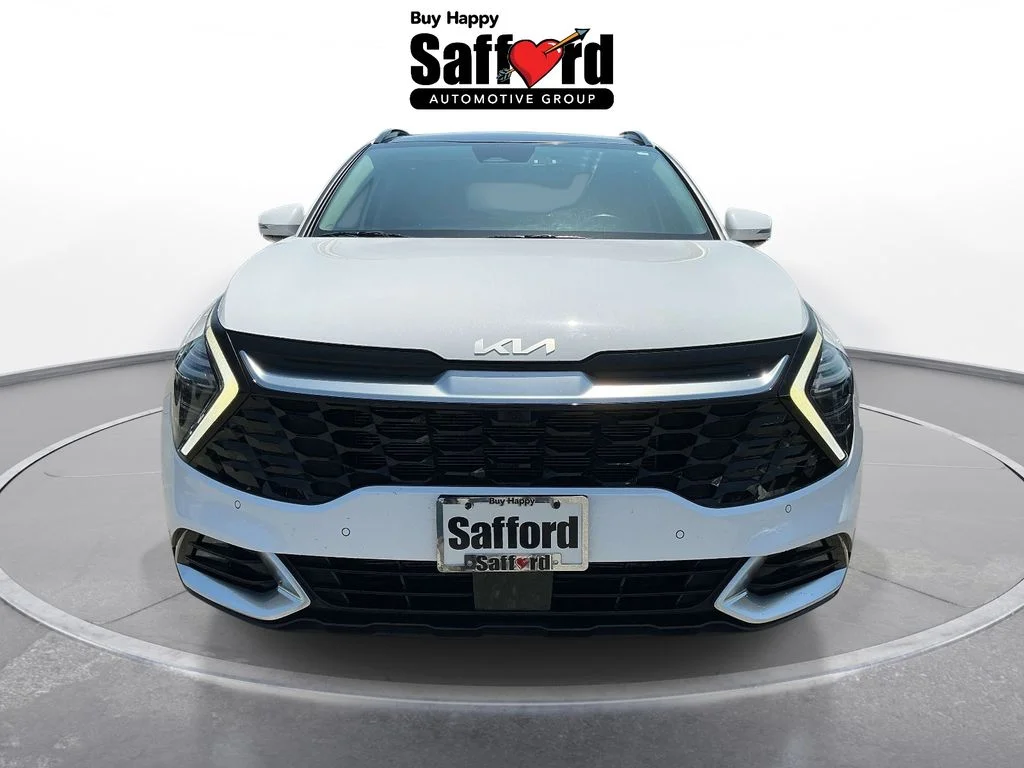 Used 2024 White Kia SX-Prestige image 3