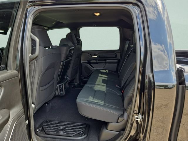 New 2026 Diamond Black Crystal Pearl-Coat Exterior Paint RAM Warlock image 16