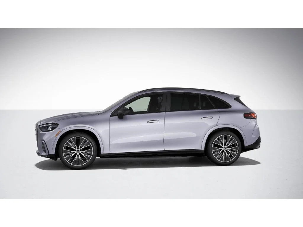 New 2027 Silver Mercedes-Benz GLC 400 image 35