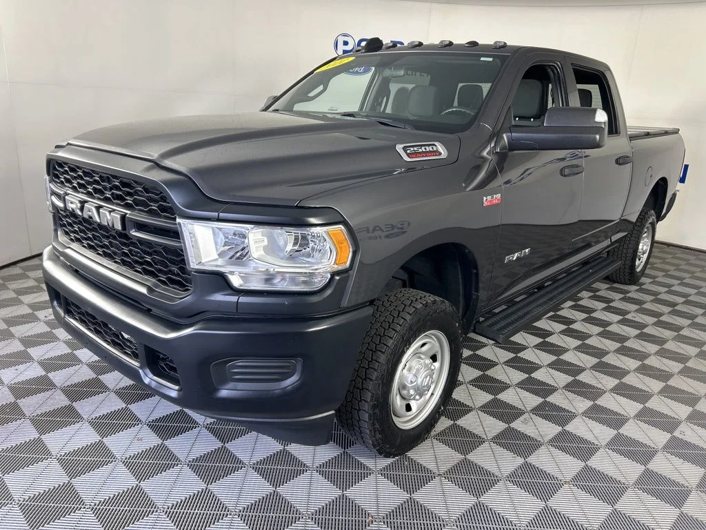 2022 RAM 2500 Tradesman 4X4 Crew Cab SWB's photo