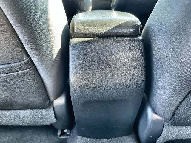 Used 2017 Blue Nissan 2.5 SV image 23