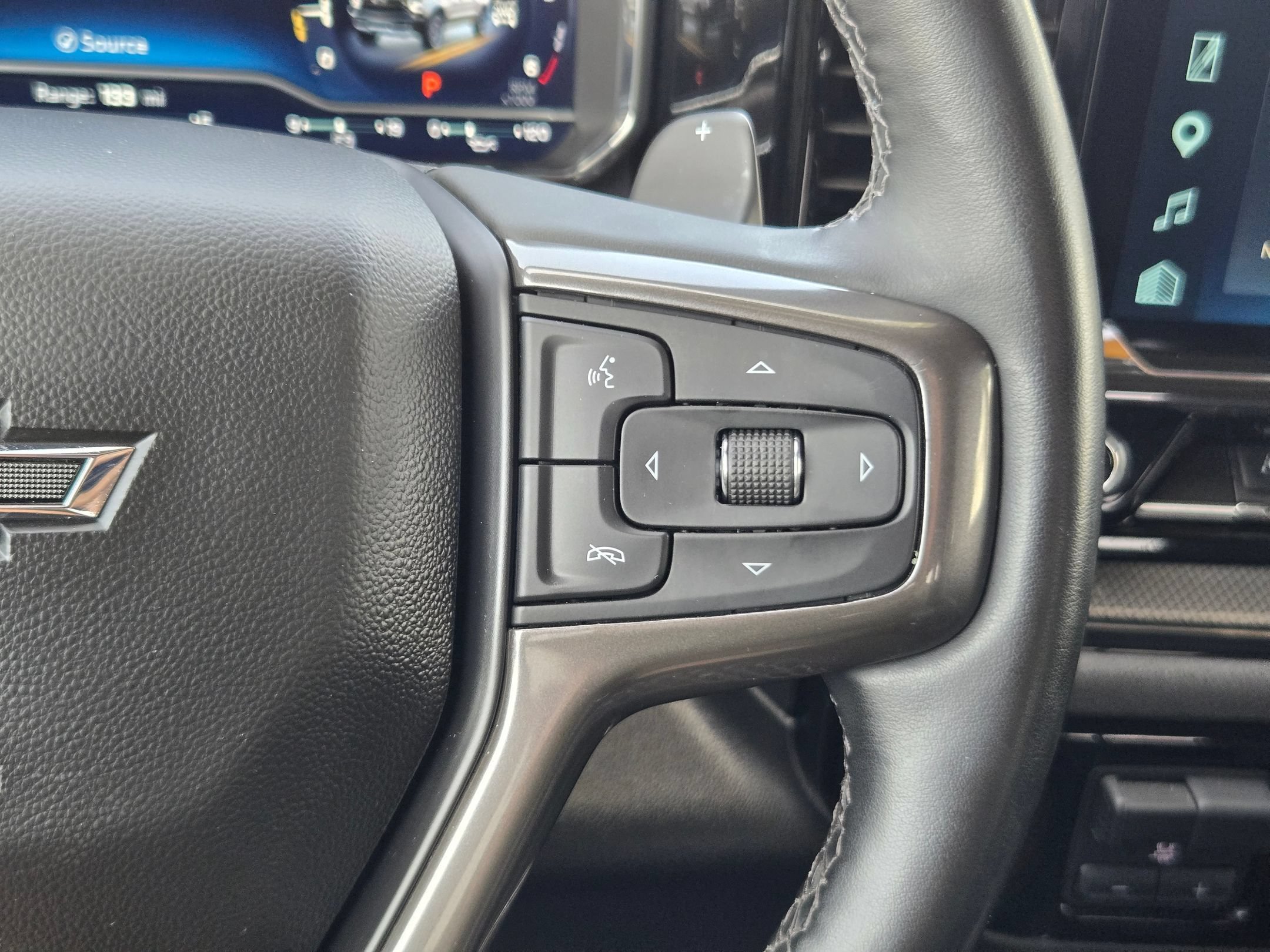 2023 Chevrolet Silverado 1500 ZR2 - Photo 14