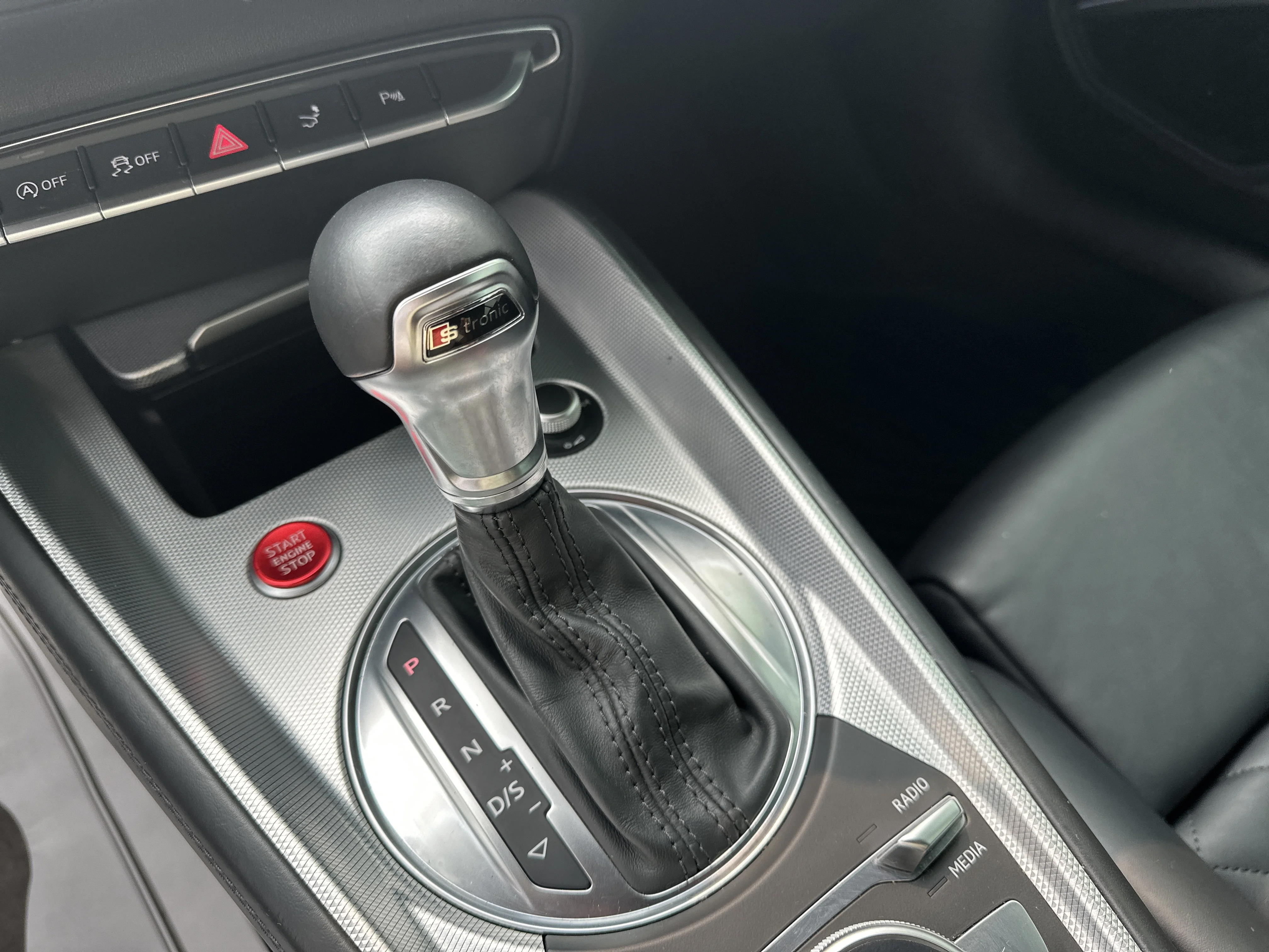 Used 2020  Audi  image 23