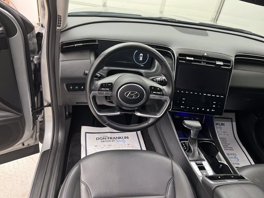 Used 2024 Silver Hyundai SEL image 15
