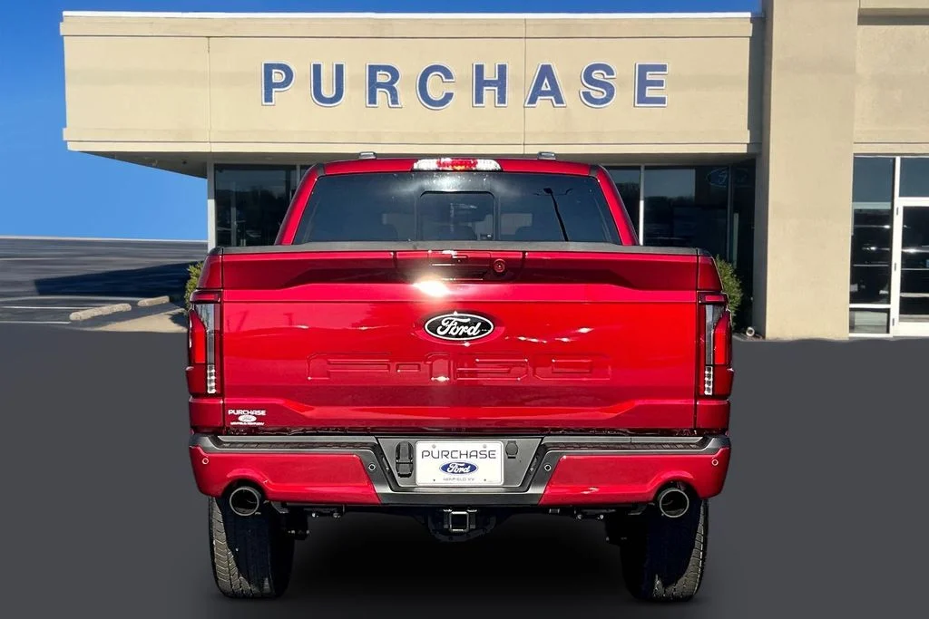New 2026 Ruby Red Metallic Tinted Clearcoat Ford Lariat® image 4