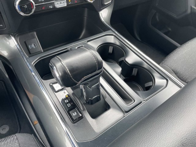 Used 2023 Silver Ford XLT image 32