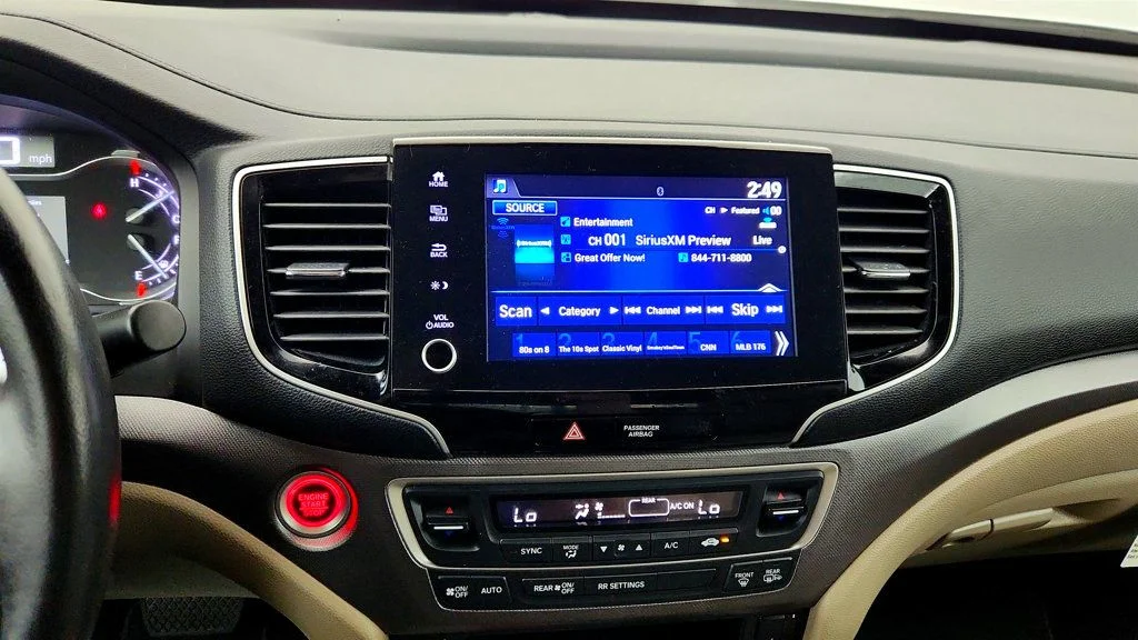 Used 2023 Platinum White Pearl Honda RTL AWD image 18