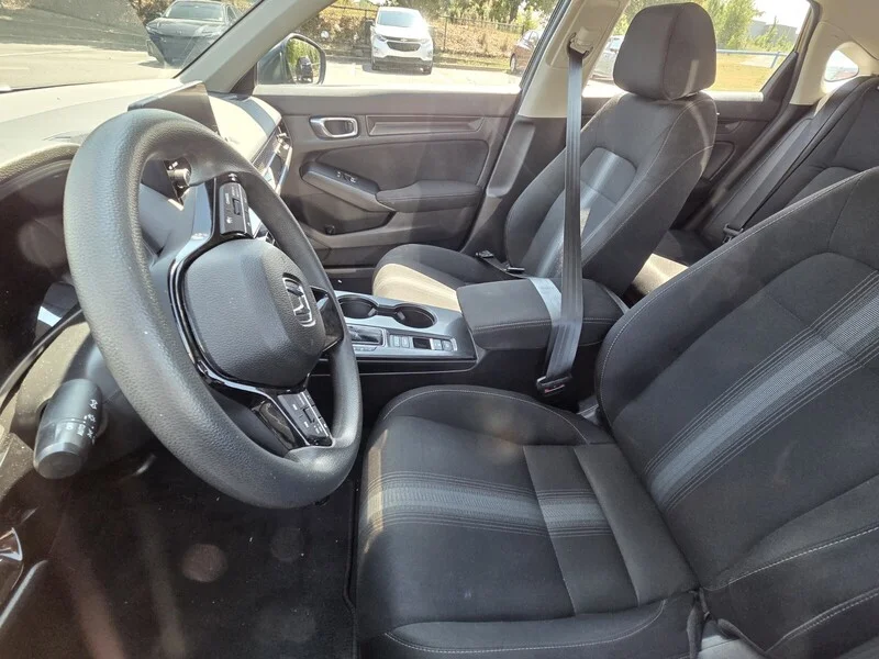 Used 2024 Meteorite Gray Metallic Honda LX image 8