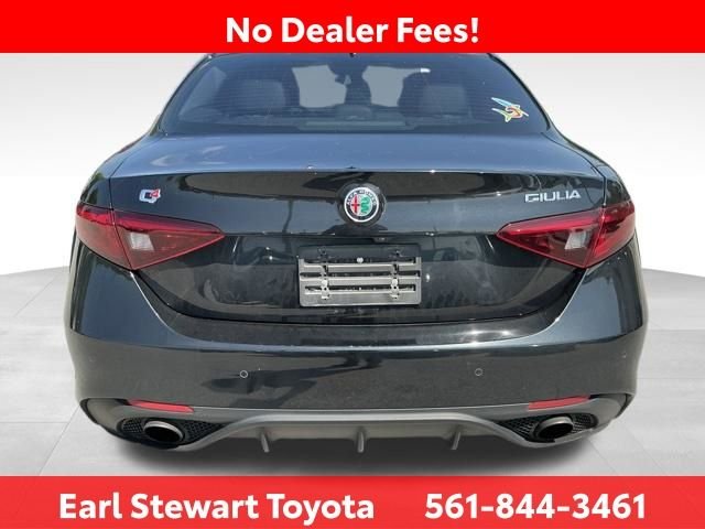 Used 2017 Black Alfa Romeo Base image 5