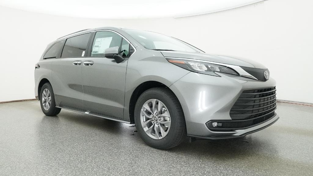 New 2026 Heavy Metal Toyota XLE image 8