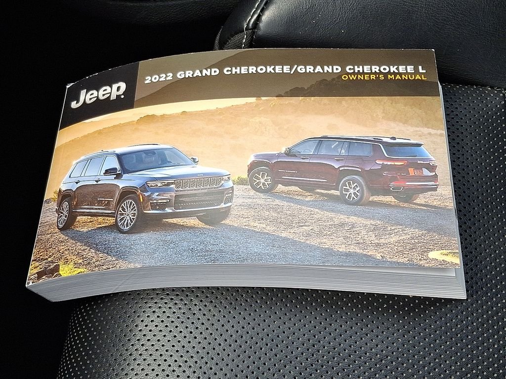 2022 Jeep Grand Cherokee Overland - Photo 33