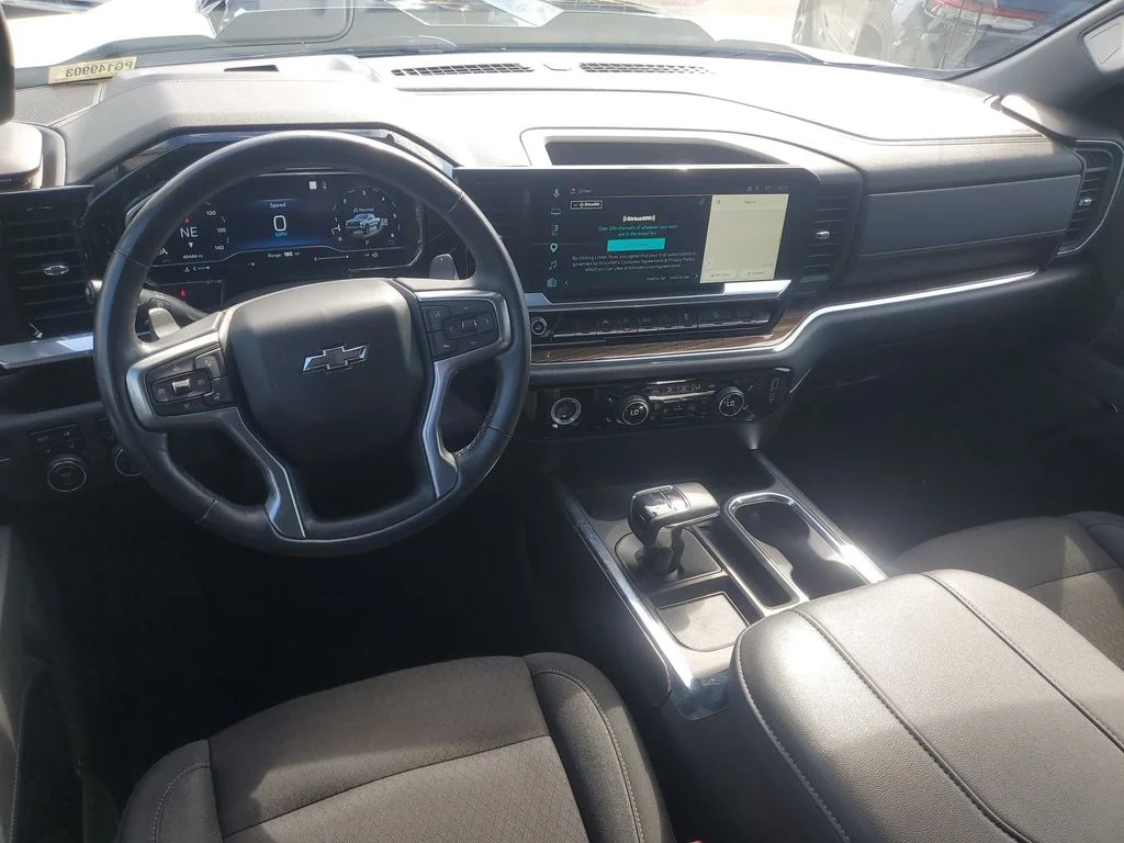 Used 2023 White Chevrolet LT Trail Boss image 9