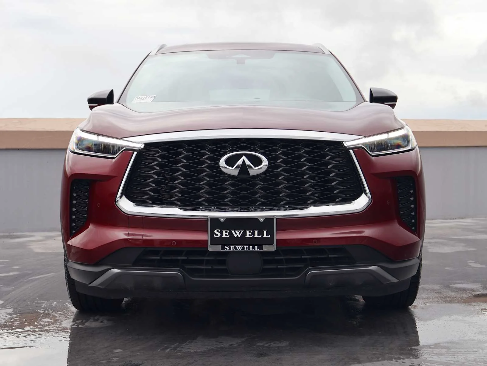 Certified Used 2022 Deep Bordeaux INFINITI LUXE image 2