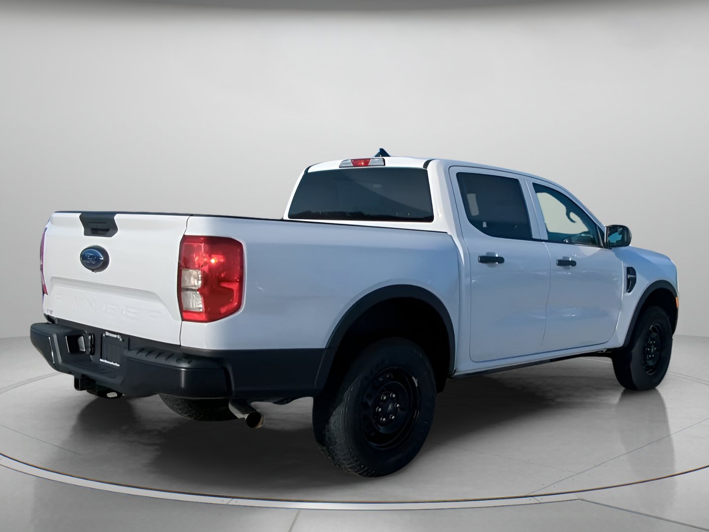 New 2026 Oxford White Ford XL image 25